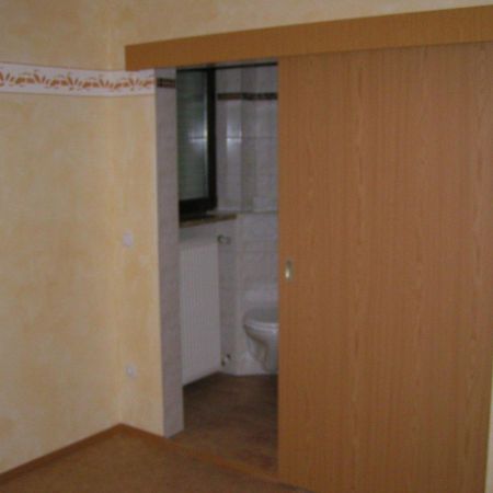 Domizil Hotel Мусбах Стая снимка